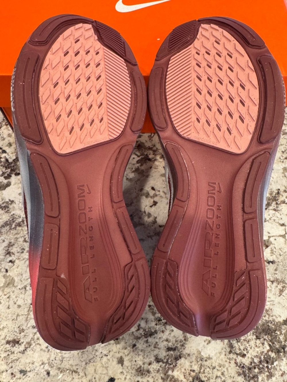 Women’s Nike Pegasus 42 - Picture 4 of 6